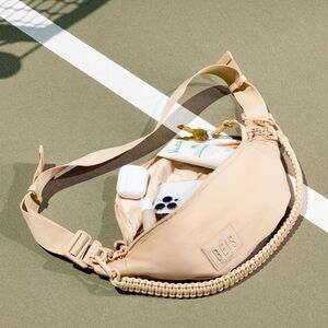 BEIS The Sport Pack in Beige